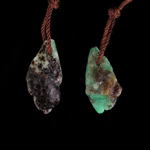 Paire de boucles d'oreilles vert émeraude pépite, pierre pour la fabrication de boucles d'oreilles, 15x11x8mm, 14x11x7mm, 2.6g
