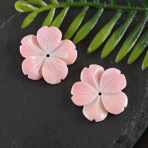 BITEFU 1Pair Carved Natural Pink Shell Flower , Queen Conch Shell Beads, Popular Pink Flower Beads, 3.4g