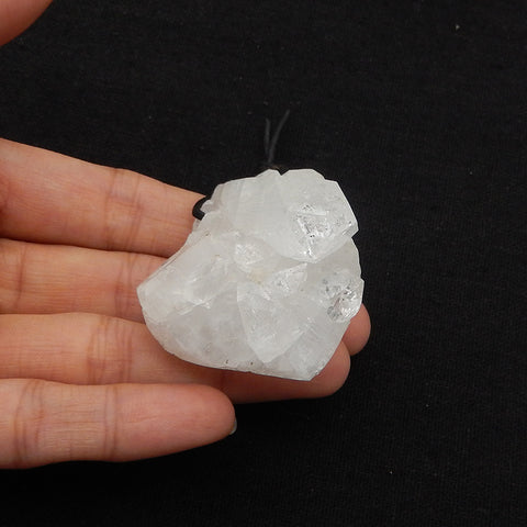 Belle perle pendentif en pierre précieuse de quartz, 47 x 36 x 29 mm 54,2 g