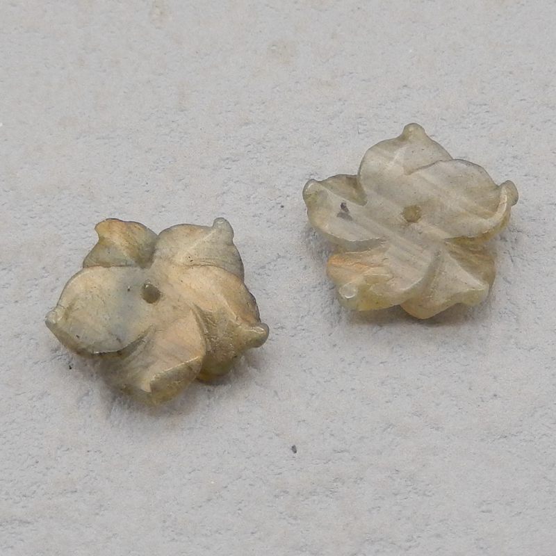 Natural Labradorite Carved flower Earring Beads 15*15*4mm, 2.5g