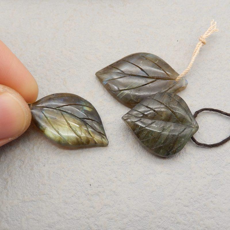 3 pcs Natural Labradorite Carved leaf Pendant Beads 37*25*5mm, 37*25*7mm, 18.1g - Gomggsale