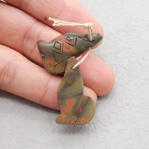 天然雕刻鱼红溪碧玉耳环一对,28x16x5mm,6.3g