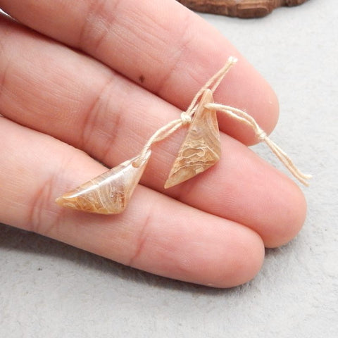 天然阿根廷菱锰矿宝石耳环一对,20x20x5mm,10.5g