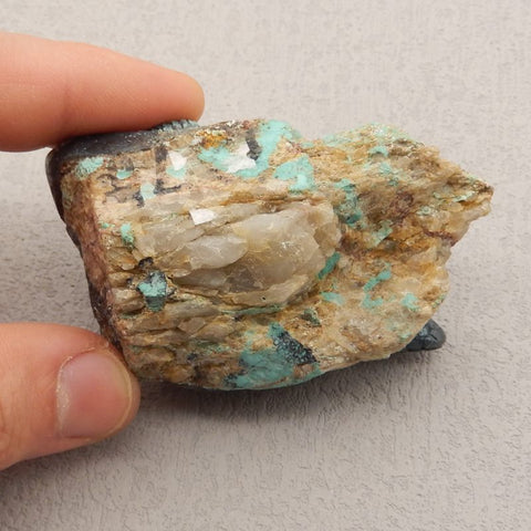 Natural Turquoise Carved lizard 71x40x37mm, 130g
