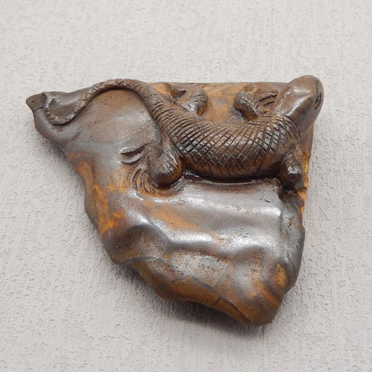 Natural Boulder Opal Carved lizard 72x64x22mm, 104.7g