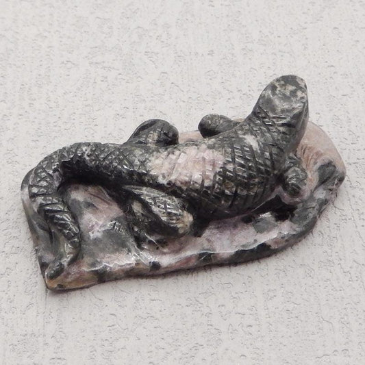 Natural Rhodonite Carved lizard 47x22x15mm, 21.2g - Gomggsale