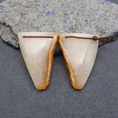 New Nugget Natural Indonesian Coral Double Holes Gemstone Earring Beads,35x25x5mm, 10.1g