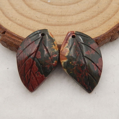 手工雕刻叶红溪碧玉耳环一对,24x14x4mm,3.1g