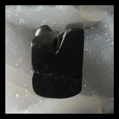 Black Agate Bird Carving Decoration , 38x27x60mm, 29.3g - MyGemGarden