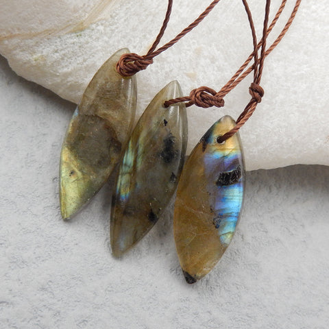 3 PCS Natural Labradorite Pendant Beads 25x10x4mm, 4.6g