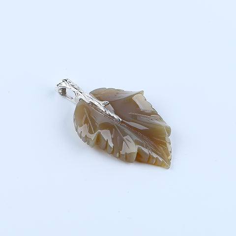 Pendentif en feuille de jaspe Chohua naturel sculpté à la main, bélière en argent sterling 925, 57x42x13mm, 21g