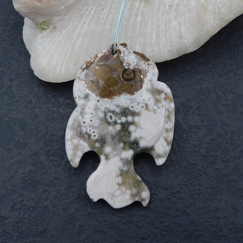 全新天然手工雕刻海洋碧玉鱼宝石吊坠,鱼饰品,52x34x7 毫米,17.0 克