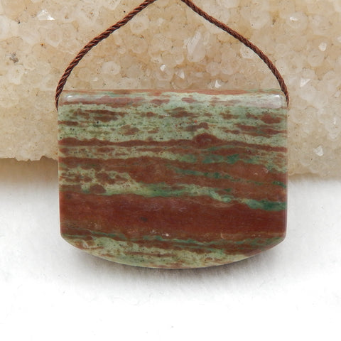 Pierre pendante percée latéralement à rayures vertes naturelles, 31x26x13mm, 17.9g