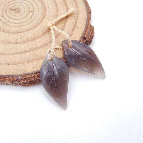 手工雕刻玛瑙叶耳环一对,21x10x3mm,2.1g