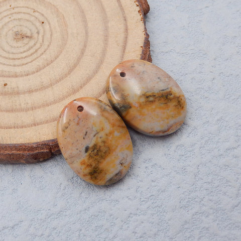 天然碧玉宝石钻孔耳环一对,20x15x4mm,4.7g