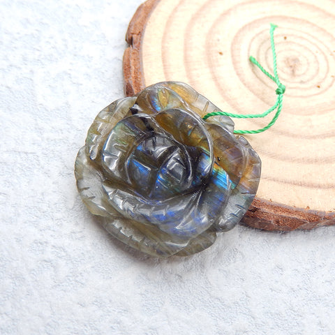 Pendentif fleur de labradorite naturelle sculptée à la main. 28X26X8mm, 8.5g