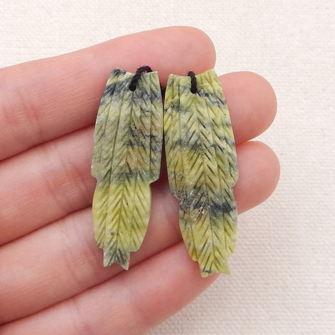 手工雕刻羽毛蛇形耳环一对,41x14x4mm,6.5g