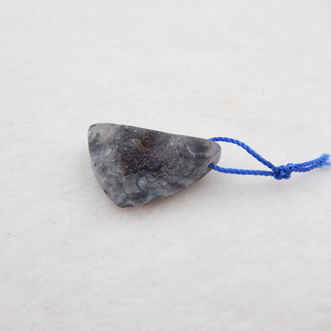 巴西玛瑙水晶天然宝石,27x18x9mm,5.5g