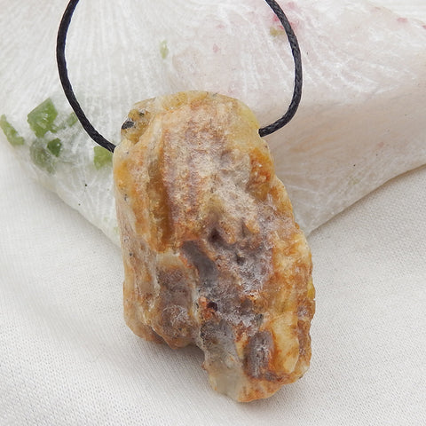 Nugget 黄色蛋白石宝石吊坠时尚首饰项链,39x36x20 毫米,24.8 克