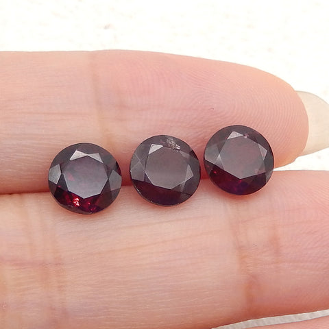 Natural Quartz Diamond Shape Gemstone, 7x4mm, 0.4g