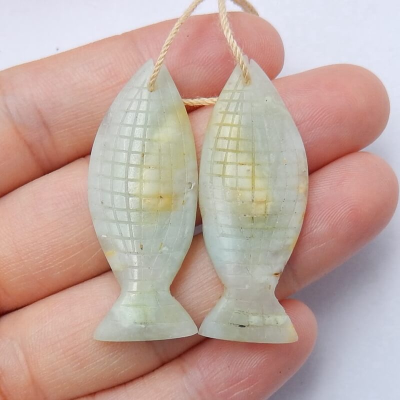 Vente chaude paire de boucles d'oreilles en poisson sculpté Amazonite, pierre pour la fabrication de boucles d'oreilles, 36x15x4mm, 6.2g