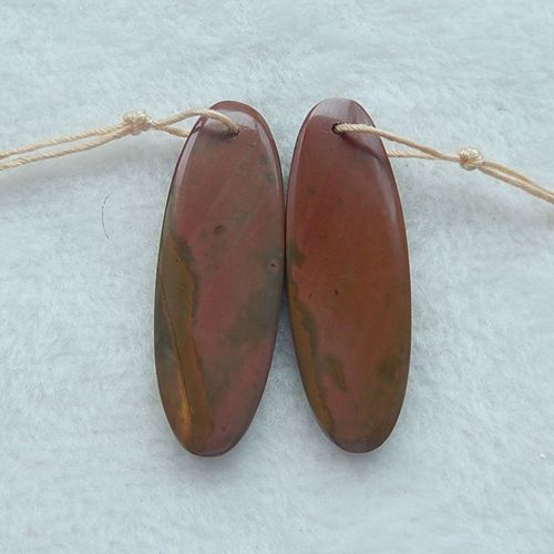 Paire de boucles d'oreilles en pierres précieuses de jaspe rouge naturel, 35 x 10 x 4 mm, 4,9 g