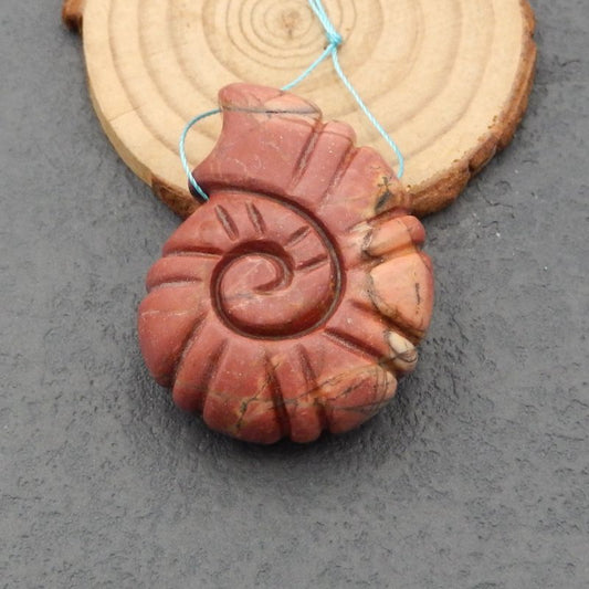 Red Creek Jasper Shell Carving Pendentif Perle, 44x34x18mm, 39.9g