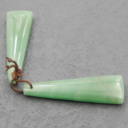 天然绿色砂金石耳环珠，耳环制作石，43X13X5mm，10g