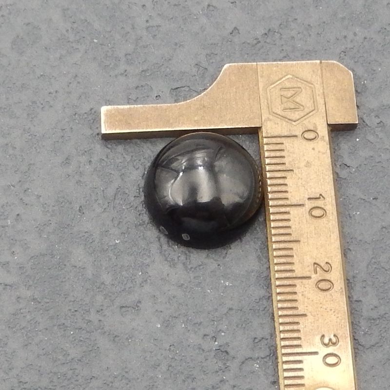 Natural Obsidian Cabochon 16x16x7mm, 2.7g