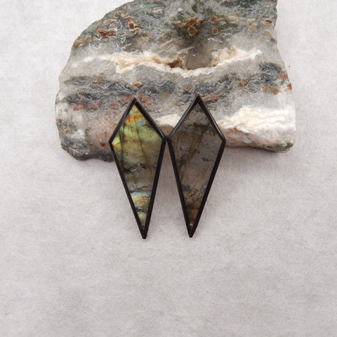 Hot Sale! Natural Flash Labradorite And Obsidian Intarsia Tie Shape Gemstone Earring Beads, 47x18x5mm, 9g