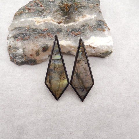 Hot Sale! Natural Flash Labradorite And Obsidian Intarsia Tie Shape Gemstone Earring Beads, 47x18x5mm, 9g