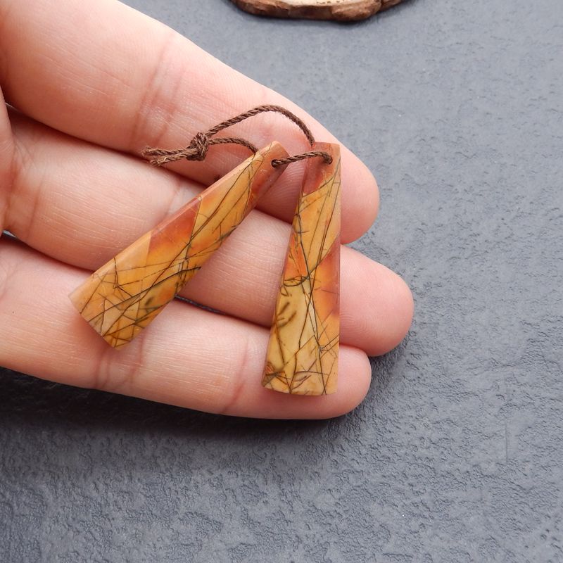 Natural Red Creek Jasper Earring Beads 30-45mm, long triangle