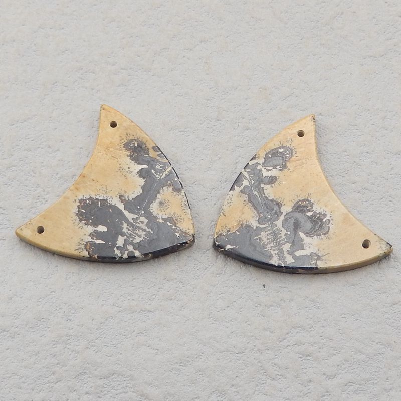 全新天然 Chohua 碧玉宝石耳环，天然石，双孔耳环，27x29x3mm，7.6g