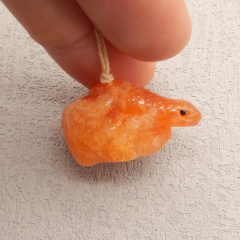手工红玛瑙雕刻蜥蜴吊珠，31x21x17mm，11.9g