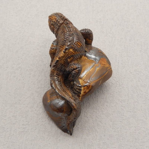 Natural Boulder Opal Carved lizard 47x88x49mm, 147.9g