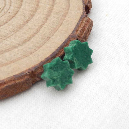 Natural Malachite Carved flower Cabochons Paired 8x8x3mm, 0.9g
