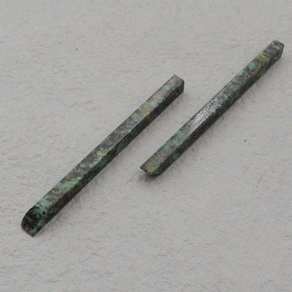 Paire de longues boucles d'oreilles en turquoise africaine, pierre pour la fabrication de boucles d'oreilles, 56x4x4mm, 4.8g