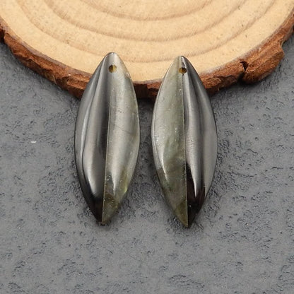 Labradorite, paire de boucles d'oreilles collées en obsidienne, 29 x 11 x 5 mm, 4,2 g