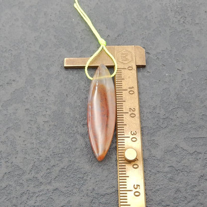 天然战国红玛瑙宝石耳环一对，41x11x5mm，8.4g