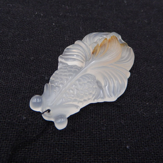 Perle pendentif en poisson sculpté en agate de Maganese de Java oriental rare naturelle, 50 mm, 13 g