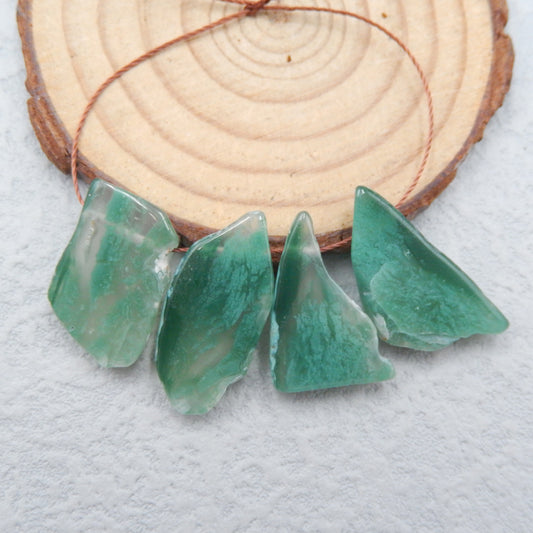 Lot de 4 pierres de calcédoine verte pépite pour la fabrication de pendentifs, 20 x 14 x 4 mm, 26 x 13 x 5 mm, 9,4 g.