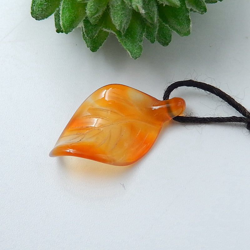 Red agate Carved leaf Pendant Bead, 20x11x2mm, 0.6g - MyGemGarden