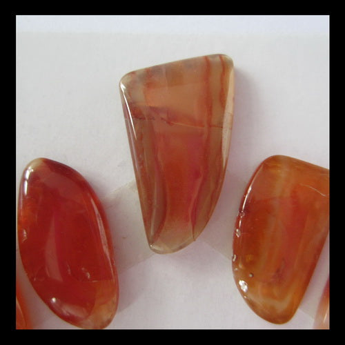 11 pcs Red Agate Cabochon 20x12x3mm,19x7x3mm,11.4g - MyGemGarden