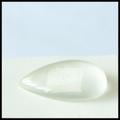 Natural White Quartz Gemstone Cabochon, 28x19x8mm, 6.3g - MyGemGarden