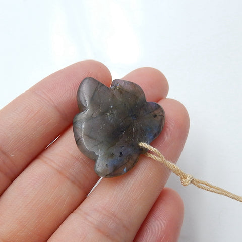 Natural Labradorite carved leaf Pendant Bead, 25x25x5mm, 5.0g - MyGemGarden