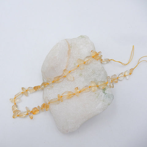 Beau collier de perles irrégulières en vrac de pierres précieuses de quartz jaune pour amoureux, 1 brin