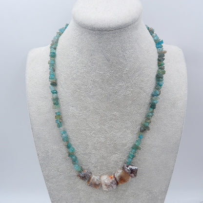 1 Strand Blue Kyanite Gemstone Necklaces, Crystal Gemstone Pendant Necklace, 24 inch, 73.5g