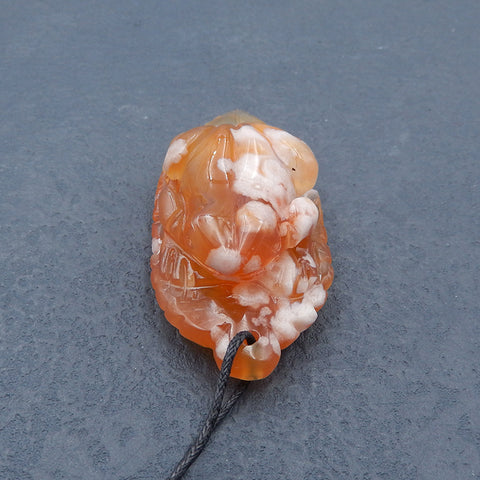 Nouveau pendentif en agate de fleur de cerisier naturelle sculptée, 61 x 31 x 22 mm, 42,7 g.