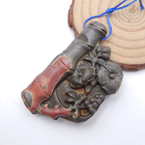 红溪碧玉雕花吊坠珠，54x33x8mm，25.2g