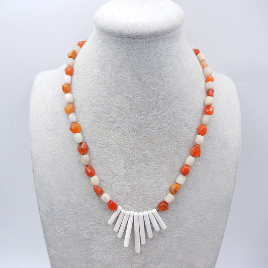 圆形橙色玛瑙珠和 Howlite 吊坠宝石项链，珠宝项链，可调节项链